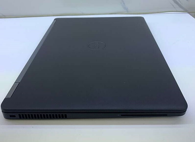 Laptop Dell Latitude E7470 core i7