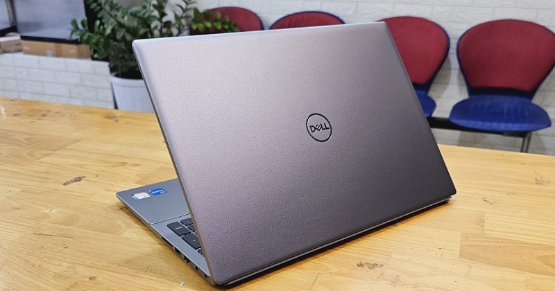 Dell Vostro 16 5630 Core i5 - 1335U